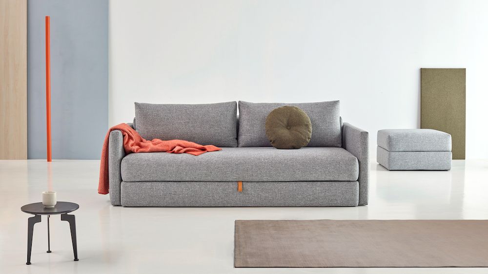 Tripi Sofa z podnóżkiem 565 01