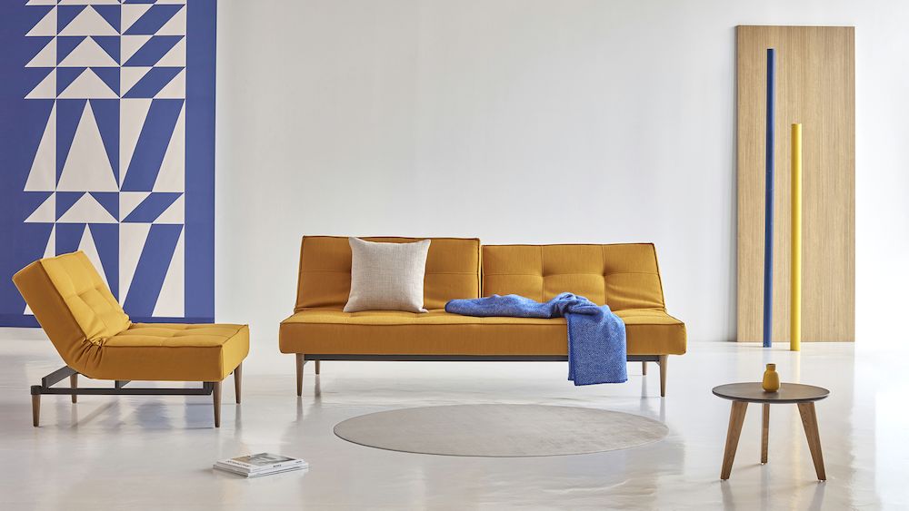 Splitback Styletto Sofa dark wood 507 03