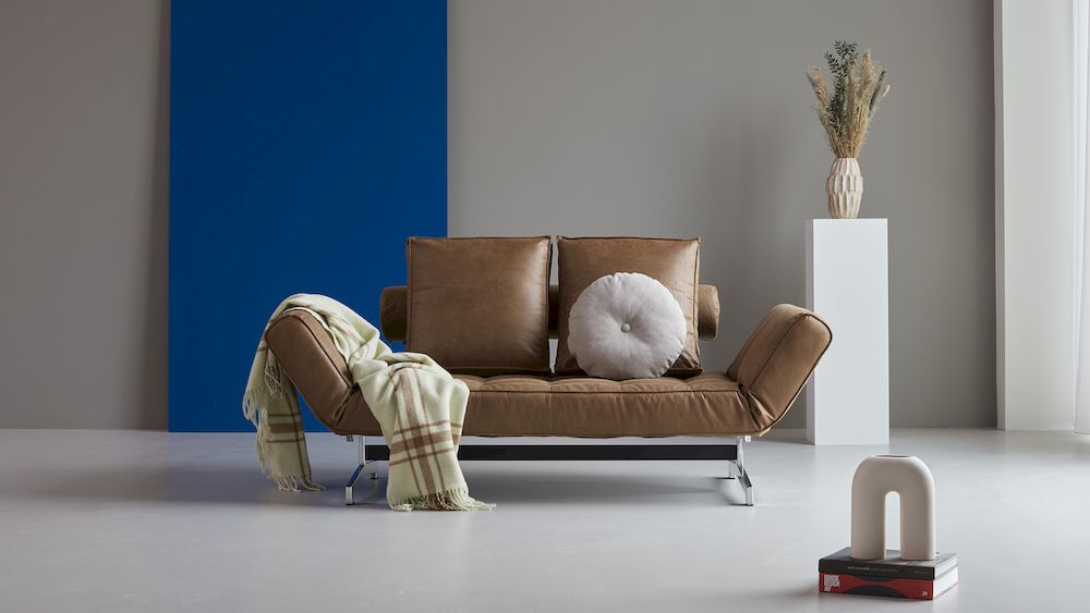 ghia-chrom-sofa-03.jpg
