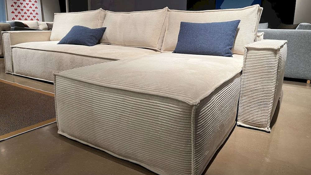 newilla lounger 03