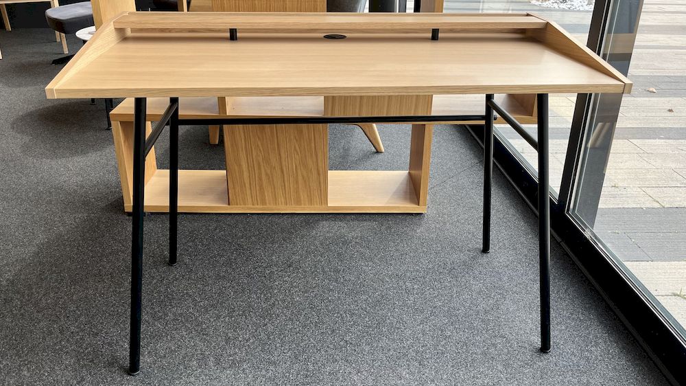 ply biurko temahome dąb czarny 08