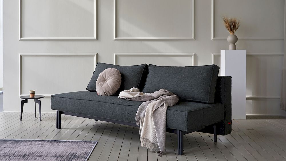 sly sofa 02