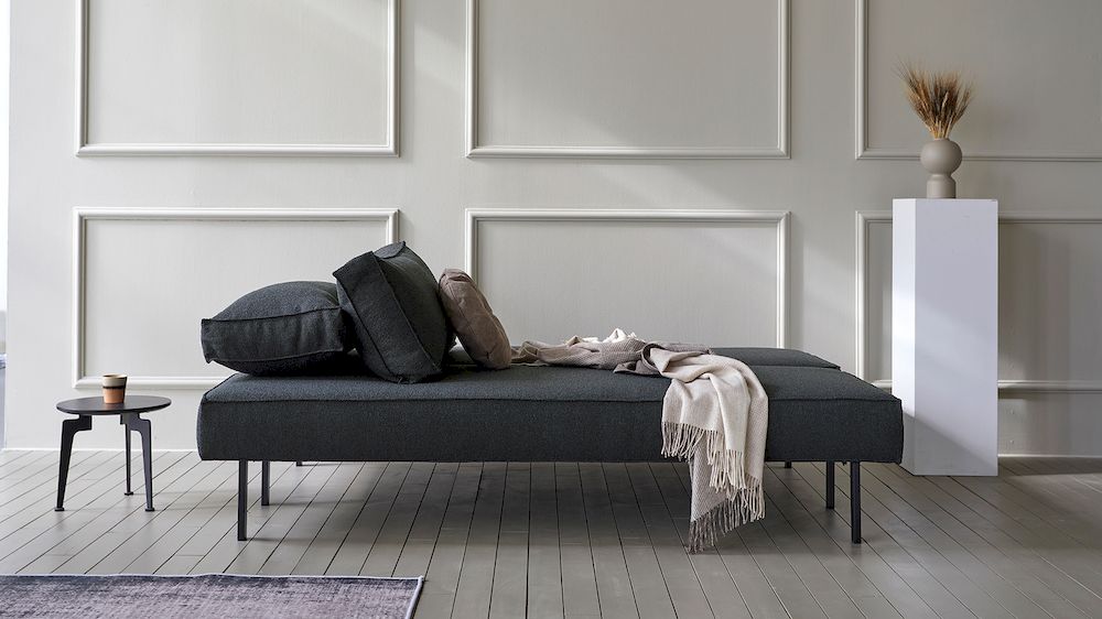 sly sofa 03